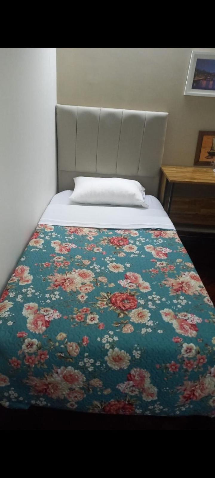 Victoria 3 Bed And Breakfast Эсейса Экстерьер фото